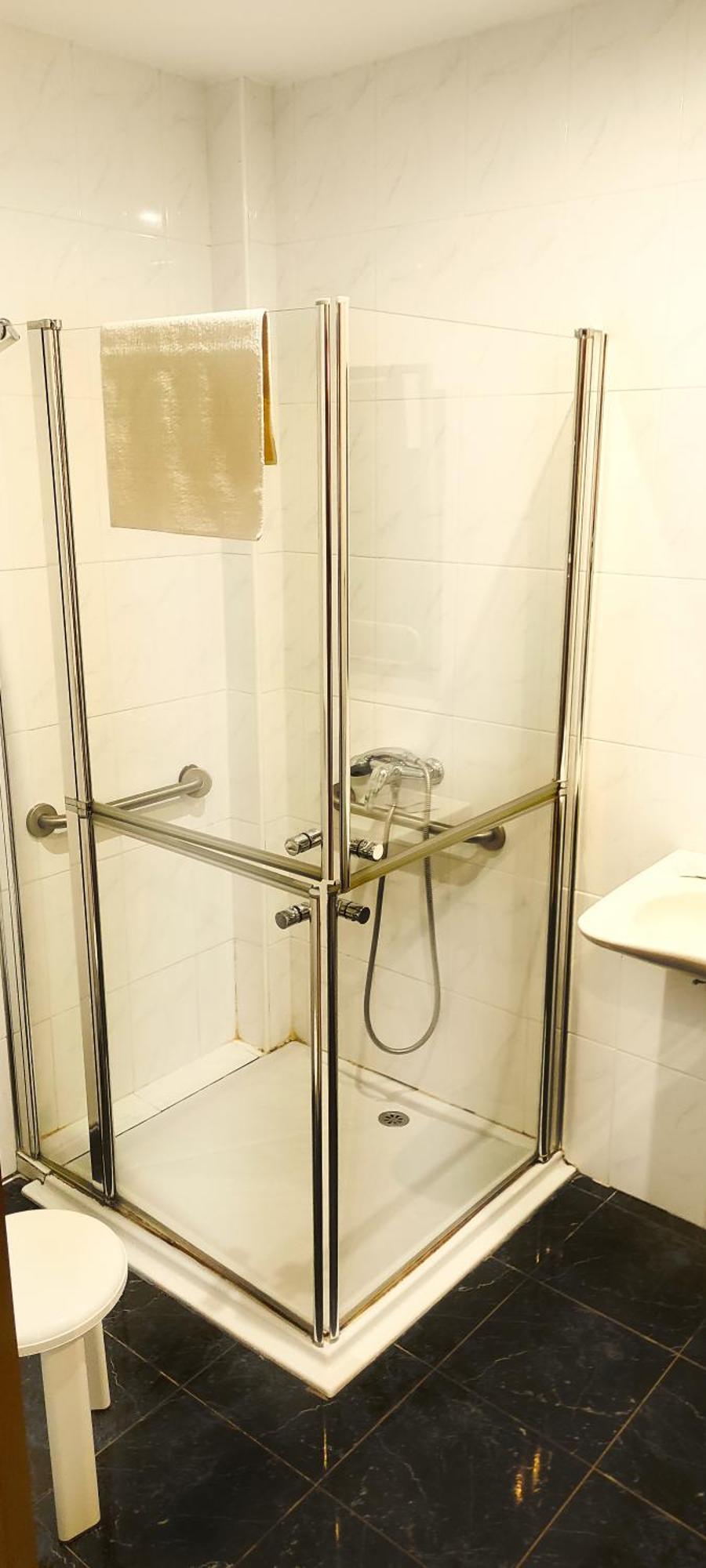 Estudios Ermitabarri Zeberio Luaran gambar